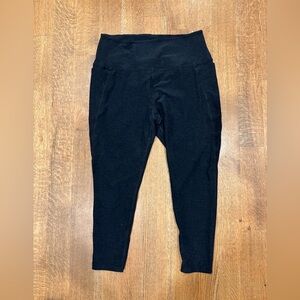 Beyond Yoga Black Spacedye High-Waist Cropped Crop Pocket Leggings 1X